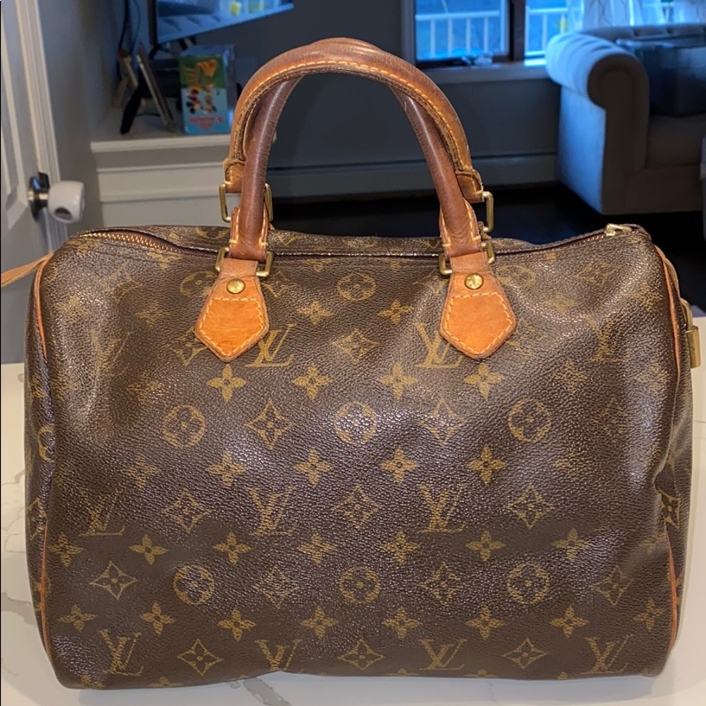 AUTHENTIC LOUIS VUITTON SPEEDY HANDBAG